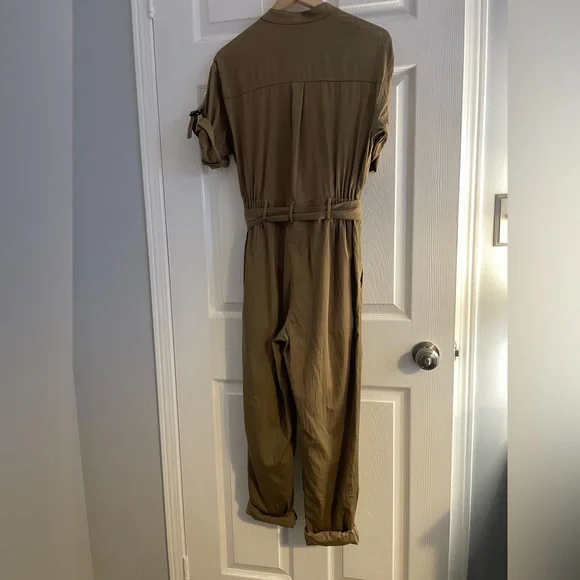 H&M jumpsuit - Picture 9 of 9